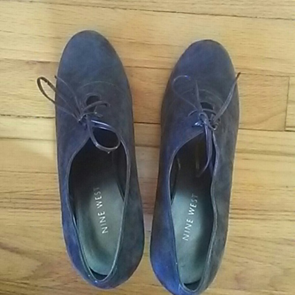 Nine West grey suede booties! - Picture 3 of 6